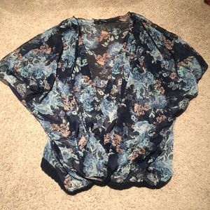 Blue Floral Short Sleeves Kimono